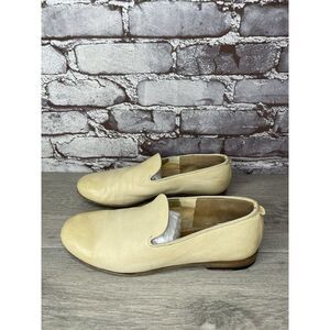 Silvano Sassetti Beige Leather Slip On Loafers Flats Shoes Women Sz 38.5EU/8M US